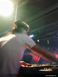 photo_archive 2006-05-13-1147613530 - DSCN0031_resize.jpg