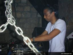 photo_archive 2006-05-13-1147613530 - DSCN0004x_resize.jpg