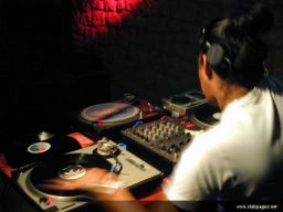 photo_archive 2006-05-13-1147613530 - DSCN0046x_resize.jpg