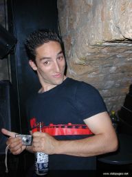 photo_archive 2006-05-27-1149278419 - DSCN0015_resize.jpg