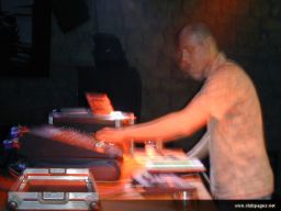 photo_archive 2006-05-27-1149278419 - DSCN0088.jpg