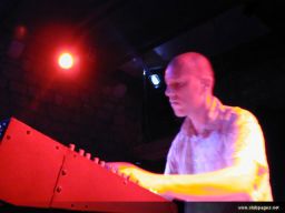 photo_archive 2006-05-27-1149278419 - DSCN0054_resize.jpg