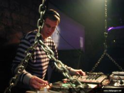 photo_archive 2006-06-10-1150586885 - DSCN0040_resize.jpg