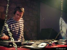 photo_archive 2006-06-10-1150586885 - DSCN0049.jpg