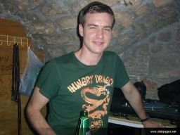 photo_archive 2006-06-10-1150586885 - xDSCN0139_resize.jpg