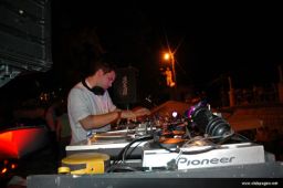 photo_archive 2006-07-21-1153563557 - DSC_3010.jpg