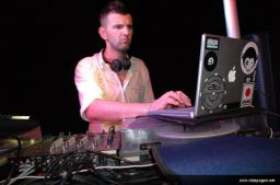 photo_archive 2006-08-14-1156661328 - DSC_7582_resize.jpg