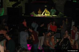 photo_archive 2006-08-19-1156860442 - DSC_8228_resize.jpg