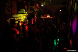 photo_archive 2006-08-19-1156860442 - DSC_8210_resize.jpg