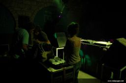 photo_archive 2006-08-19-1156860442 - DSC_8147_resize.jpg