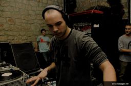 photo_archive 2006-10-28-1162109076 - DSC_5681_resize.jpg