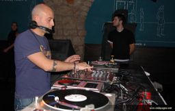 photo_archive 2006-11-25-1165117900 - DSC_8639_resize.jpg