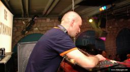 photo_archive 2006-12-16-1166360397 - DSC_9536_resize.jpg