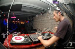 photo_archive 2006-12-24-1167244887 - DSC_0106_resize.jpg