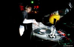 photo_archive 2006-12-30-1168987791 - DSC_0495_resize.jpg