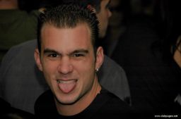 photo_archive 2006-12-31-1168987963 - DSC_0977_resize.jpg