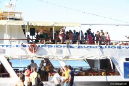 photo_archive 2007-07-07-1193587123 - IMG_8145.jpg